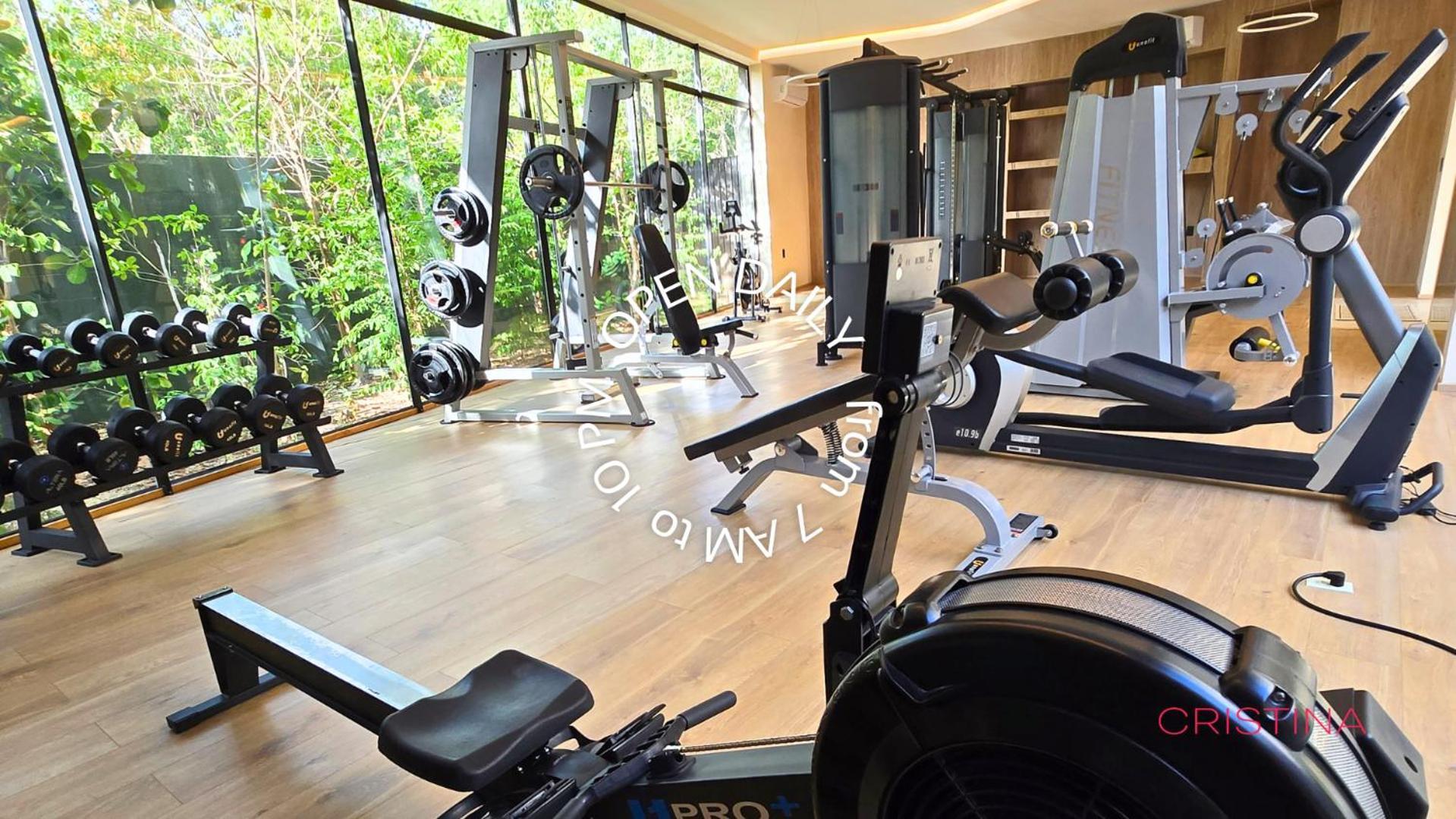 With Private Jacuzzi, Rooftop Pools & Free Club Apartment *